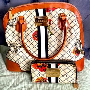 Lamb Bag with Wallet